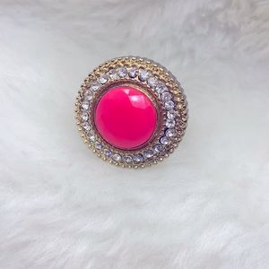 Cocktail Ring Designer Quality Lots of Sparkle